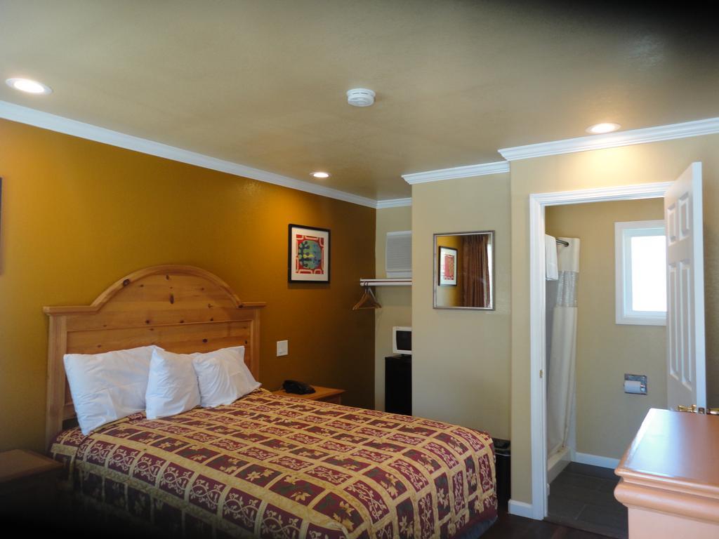 Colusa Motel エクステリア 写真